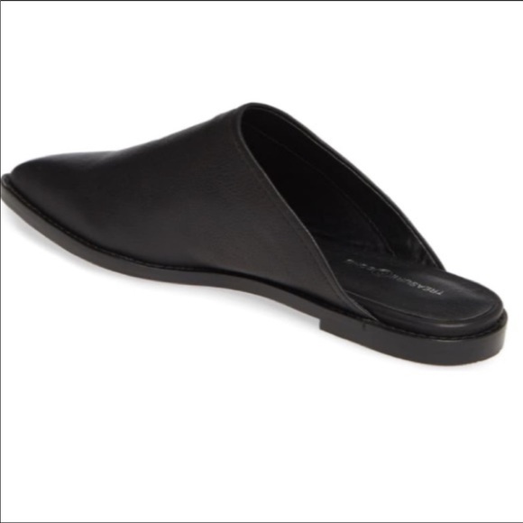 Treasure & Bond Rainey Mule Shoes in Black Leather - Picture 2 of 6